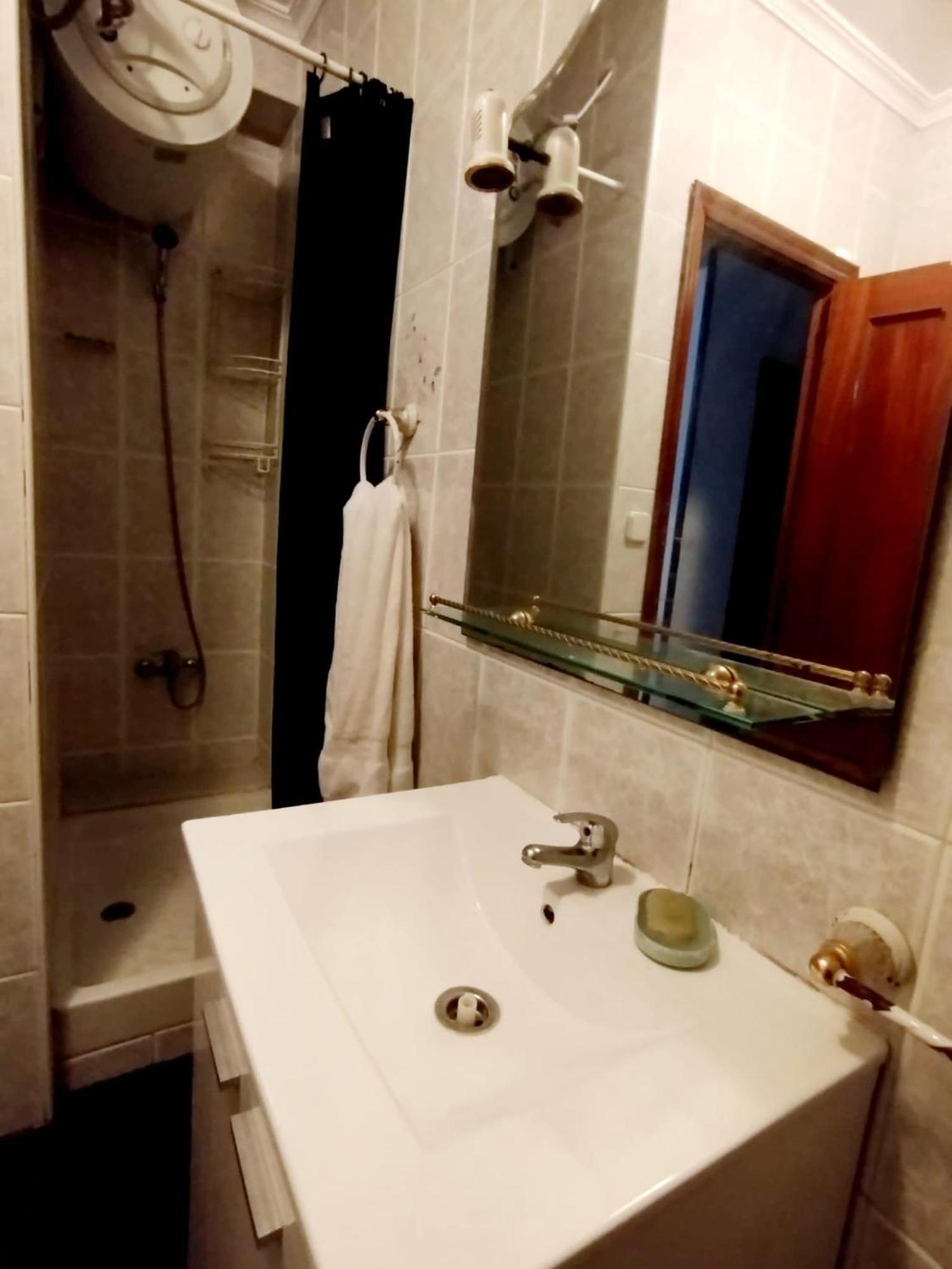Apartamento Acogedor Seville Exterior photo